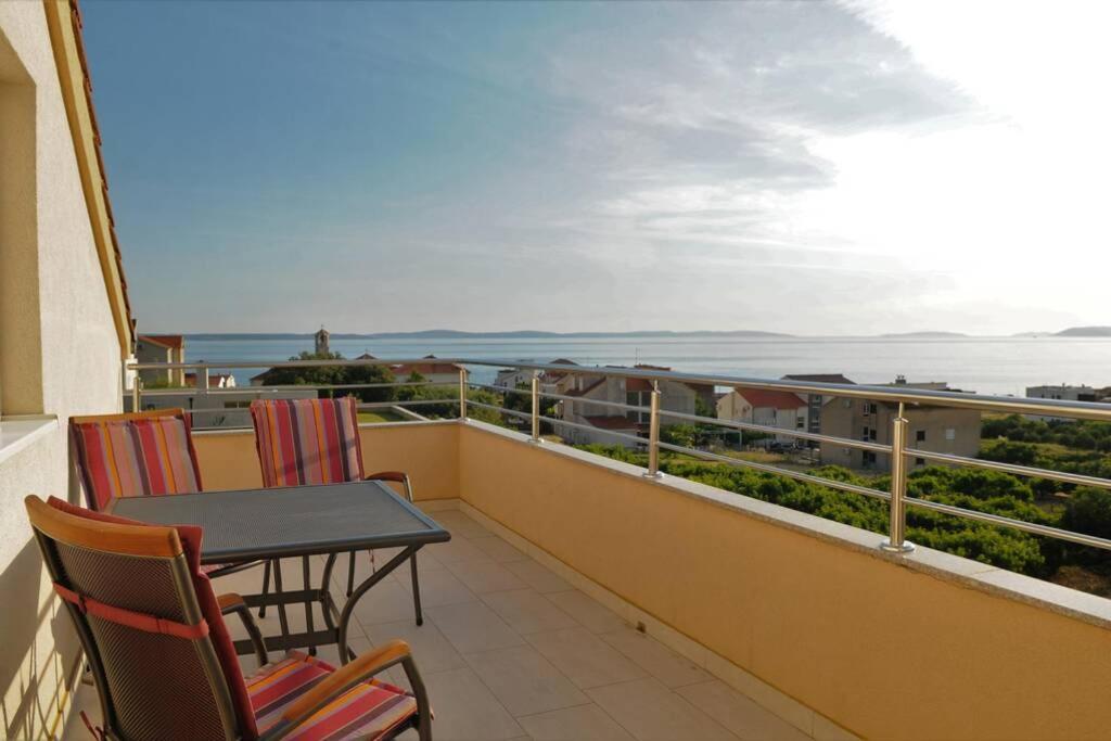 Villa Ana Perfect For Families With Kids And Groups,House With Heated Pool Podstrana Zewnętrze zdjęcie