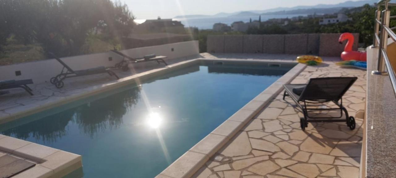 Villa Ana Perfect For Families With Kids And Groups,House With Heated Pool Podstrana Zewnętrze zdjęcie