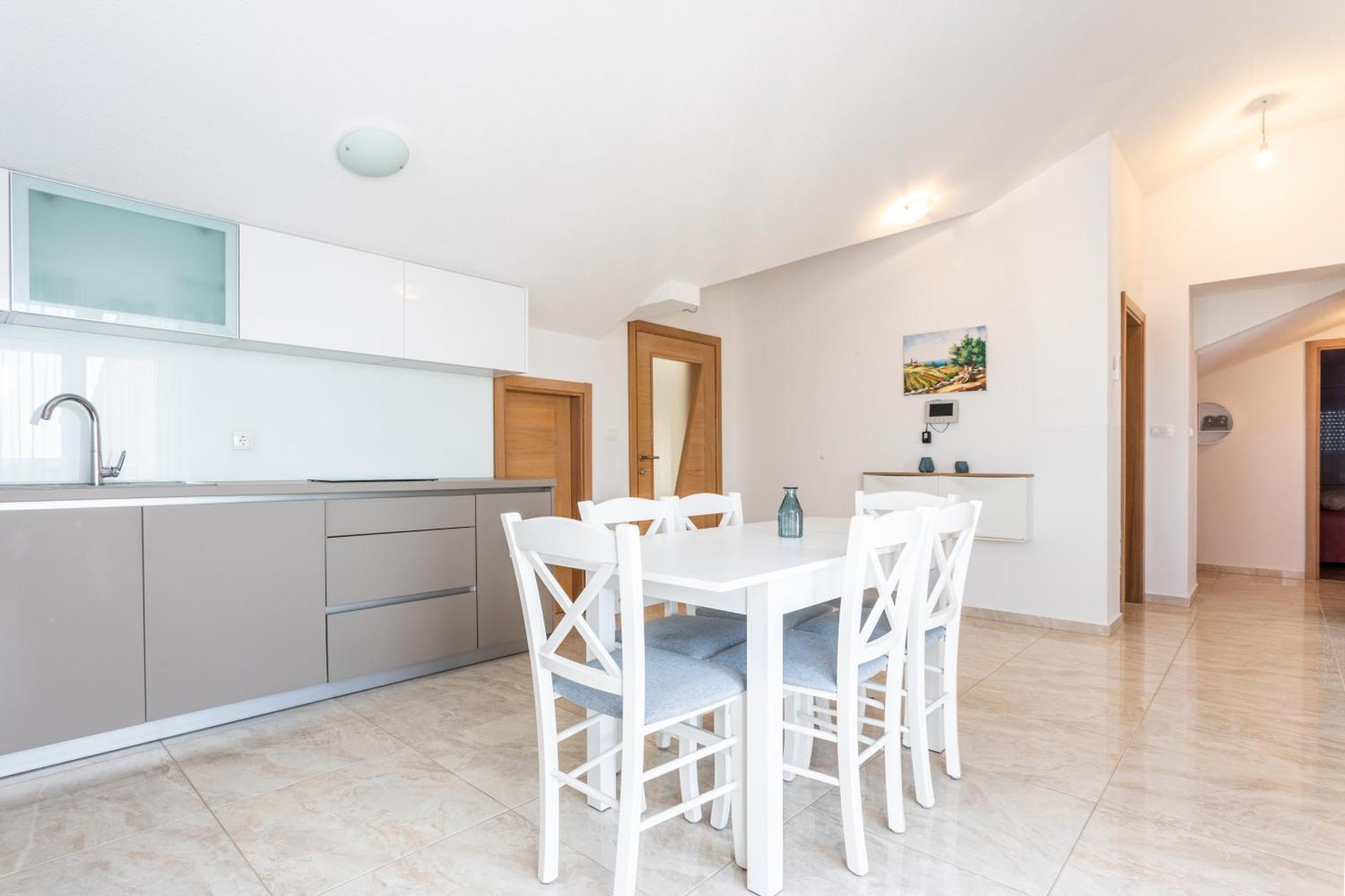 Villa Ana Perfect For Families With Kids And Groups,House With Heated Pool Podstrana Zewnętrze zdjęcie