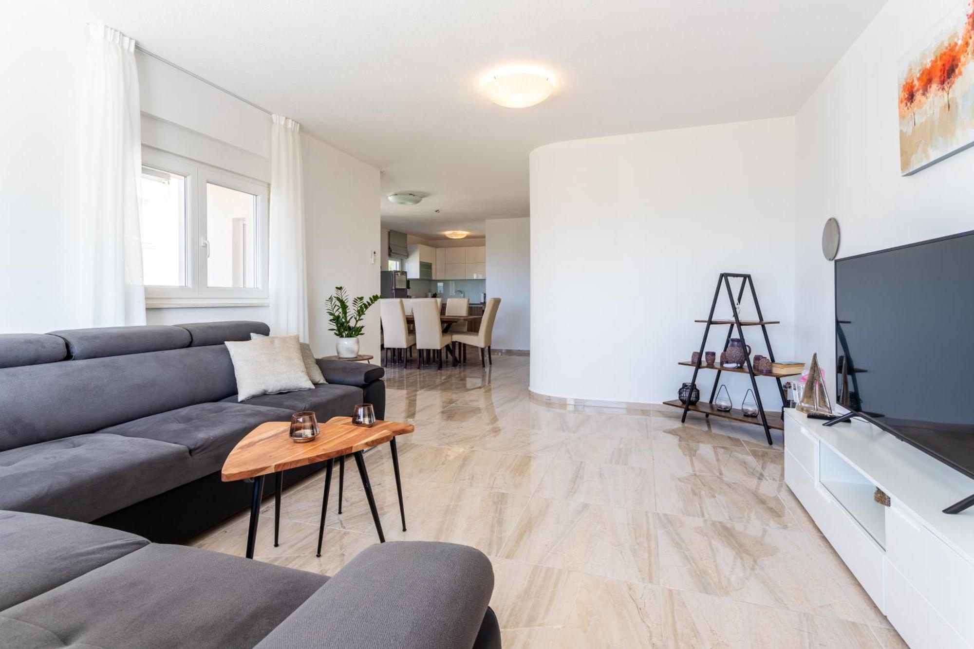 Villa Ana Perfect For Families With Kids And Groups,House With Heated Pool Podstrana Zewnętrze zdjęcie