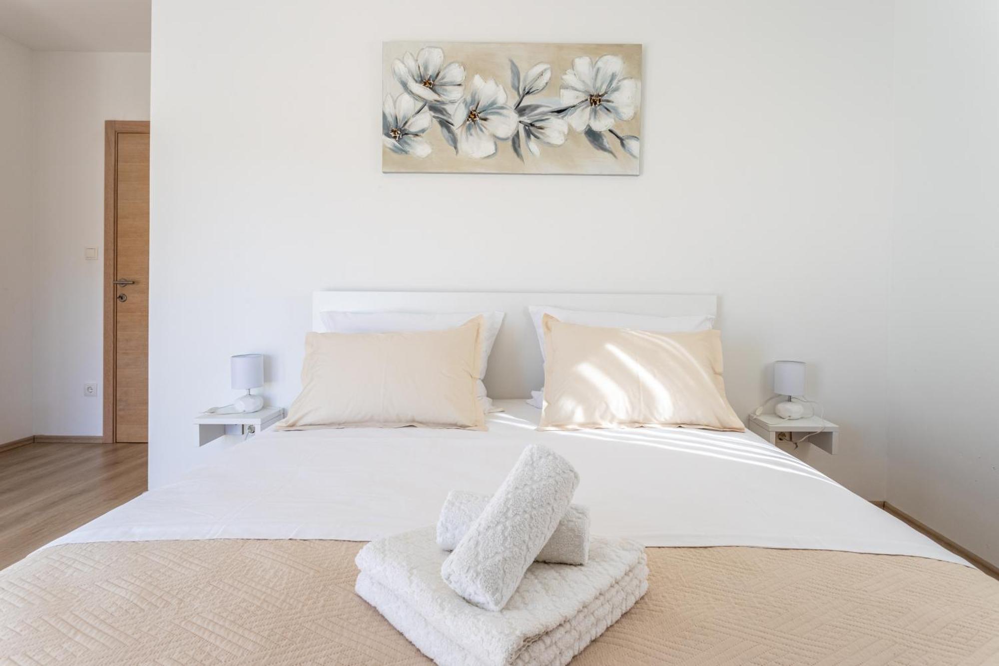 Villa Ana Perfect For Families With Kids And Groups,House With Heated Pool Podstrana Zewnętrze zdjęcie